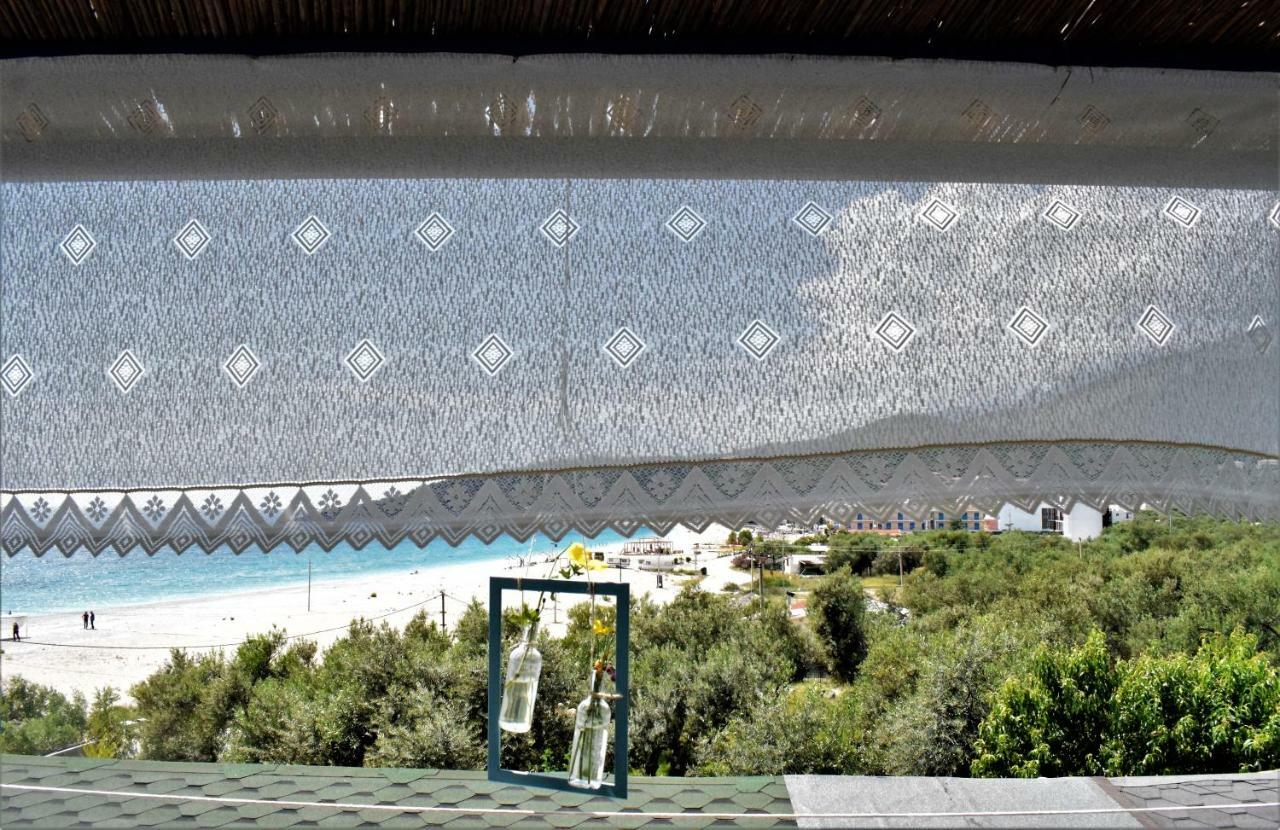 Standard Rooms By Scala Himare Bagian luar foto